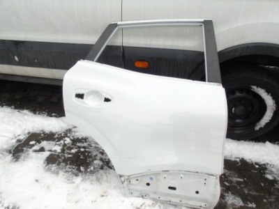 Renault kadjar дверь правое 821525757r фото №1