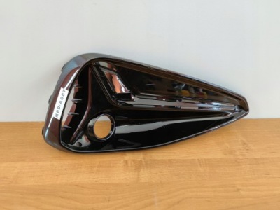 Права решітка рамка протитуманної фари hyundai i30 2021 рік фото №1