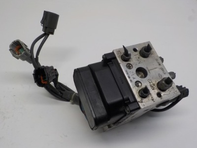 Nissan x-trail t30 насос abs 476008h720 фото №1