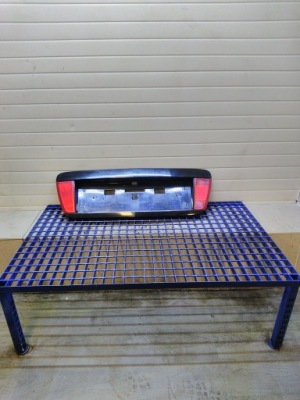 Nissan primera p12 накладка крышки багажника фото №1