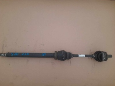 Volvo s80 привідний вал права механічна 2.5 b p8689209 фото №1