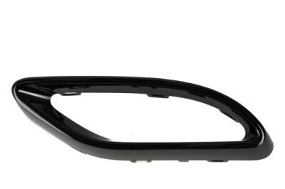 Mercedes a-klasa w177 2018- права czarna накладка вихлоп дифузор задній фото №1