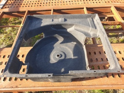 Mercedes w211 kombi обшивка оббивка багажника фото №1