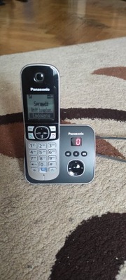 Telefon bezprzewodowy Panasonic KX-TG6821PDB