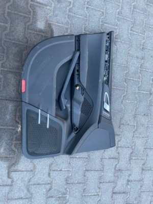 Обшивка лівий перед porsche cayenne 10- чорний фото №1