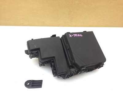 Nissan x-trail t32 коробка корпус предохранителей фото №1
