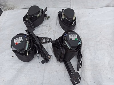 Audi a6 c6 pas натягувач перед правий 4f0 фото №1