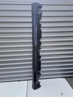 Порог левая молдинг mercedes gle 167 amg фото №1