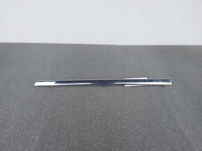 Mercedes c-klasa w204 левая молдинг решётка хром фото №1