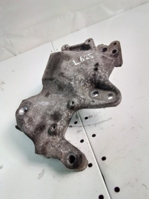 L625 кронштейн кронштейн двигуна renault trafic iii 1.6dci 112313054r фото №1