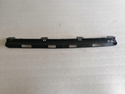 Mercedes glk w204 направляющая бампера задняя a2048853365 фото №1