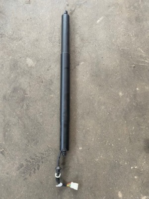 Bmw x5 g05 привід кришки 9482800 фото №1