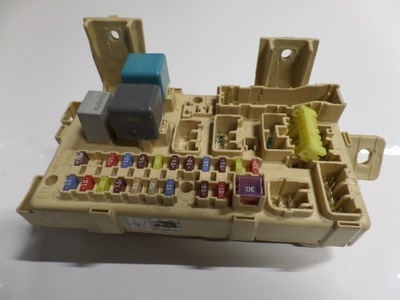 Toyota corolla verso ii модуль коробка 89221-0f020 фото №1