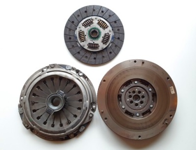 Зчеплення повний + двомасовий маховик iveco daily 2.3 2006- фото №1