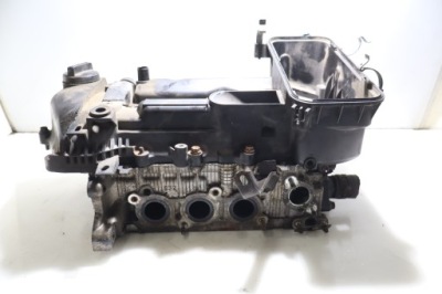 Головка двигателя toyota yaris iii 1.0 фото №1