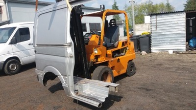 Крила задній правий sprinter 906 фото №1