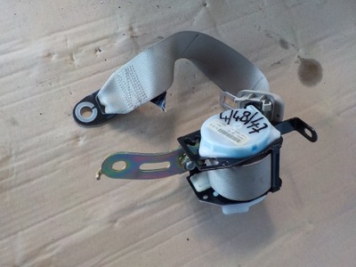 Toyota avensis 2.2 d-cat pas левый задняя фото №1