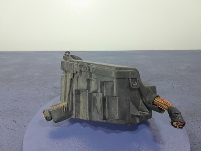 Dacia sandero i коробка модуль предохранителей 8200790432 фото №1