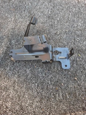 Renault master iii,iv кронштейн датчика вихлопних газів 223676858r фото №1