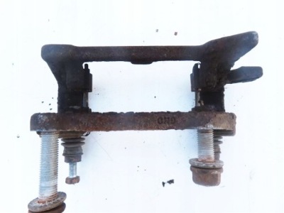 Скоба задні супорт гальмівний audi q5 2008-2016 рік фото №1