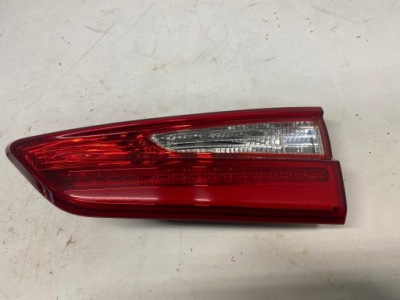 Лампа правая задняя led w крышка kia optima iv kombi 15- фото №1