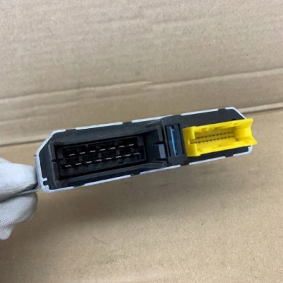 Блок керування центрального porsche 911 carrera 993 95r фото №1