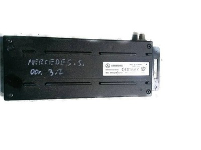 Mercedes w204 07- модуль телефона a2208201935 фото №1