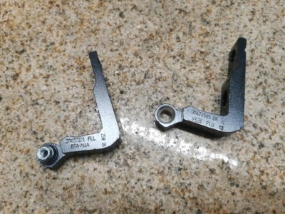 Volvo xc40 петли дверь левый перед kpl 31457071 31424585 oryg. фото №1