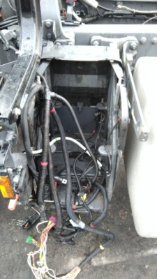 Основа коробка акумуляторів daf 106 фото №1