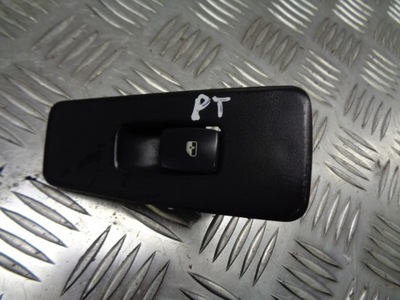 Панель стекло правый задняя chrysler pacifica 04685984aac фото №1