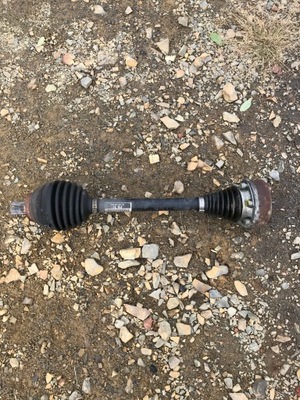 Привідний вал ліва vw touran lift 1k0407271lb фото №1