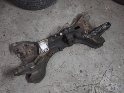 Honda jazz ii 1.2 подрамник подрамник фото №1