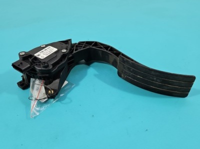 Педаль газа потенциометр renault clio iv 12-20 6pv009978-07 0.9 tce фото №1