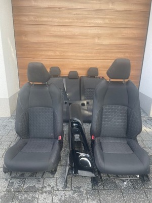 Сиденья toyota chr 19r. фото №1