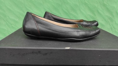 CLARKS damskie półbuty skórzane czółenka r. 38