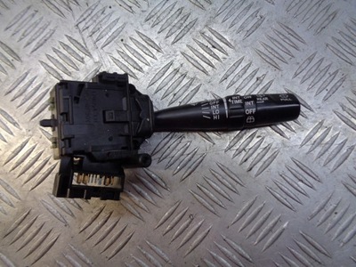 Переключатель дворник avensis verso 84652-28640 фото №1