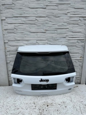 Grand cherokee wk2 крышка багажника задняя белый gw7 фото №1