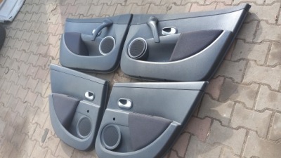 Оббивка двері renault clio 1.1b 07r hb фото №1