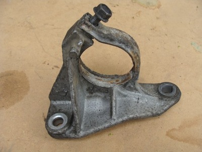 Підпора кронштейн піввісь renault clio iii dacia logan i 1.5 dci 8200684534 фото №1