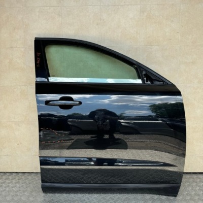 Дверь передние правое jaguar e-pace 2018 rok фото №1