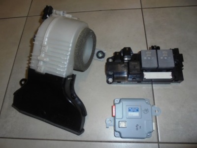 Модули аккумулятора вентилятор toyota auris hybr 2018r фото №1