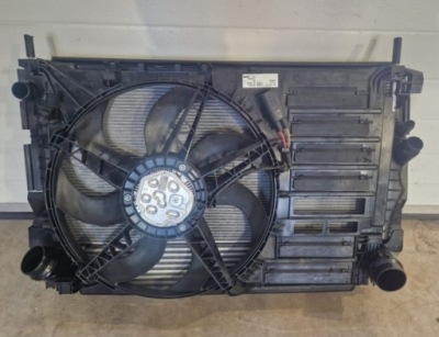 Bmw f40 комплект радіатор вентилятор 8645861 9271205 06 фото №1