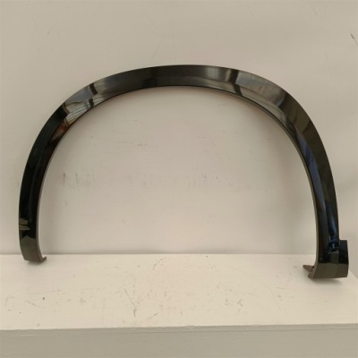 Молдинг крила ліва перед renault astral 638752856r фото №1