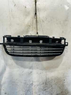 Решётка радиатора решётка радиатора решётка хром w бампер peugeot 5008 #152 фото №1