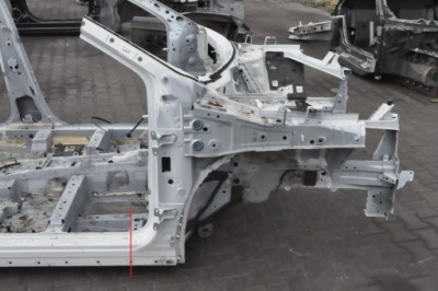 Nissan x-trail iv t33 2021- чверть лонжерон правий перед фото №1