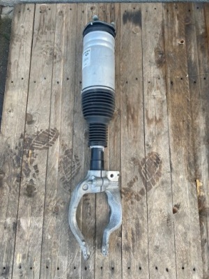 Land rover discovery v амортизатор передній правий фото №1