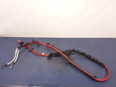 Bmw 7 g11 g16 g32 шланг плюсовой 9381589 фото №1