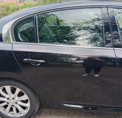 Renault latitude 12r двері правий задня tegxa фото №1