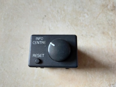 Переключатель информация центральный volvo оригинальный номер 889988 фото №1