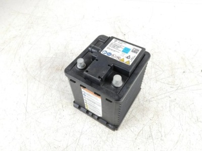 2021 porsche taycan 9j1 аккумулятор 9j1915105e фото №1